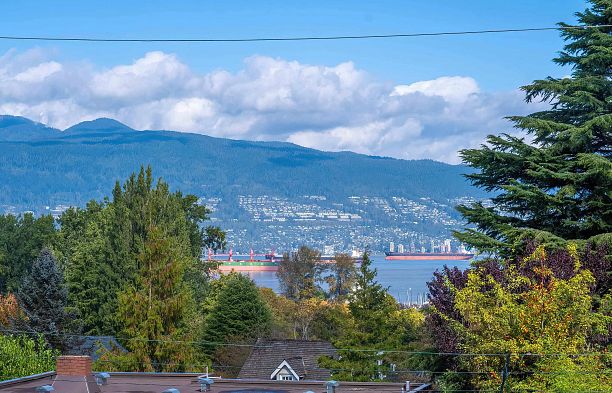 3838 W 15th Avenue Point Grey