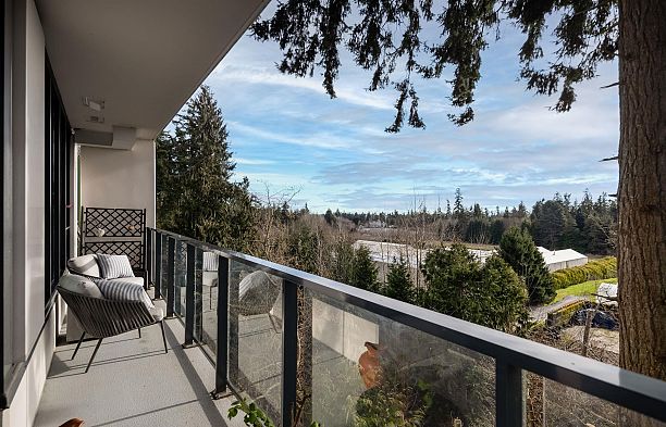 530 3563 Ross Drive University VW