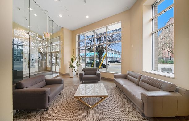 306 2055 Yukon Street False Creek