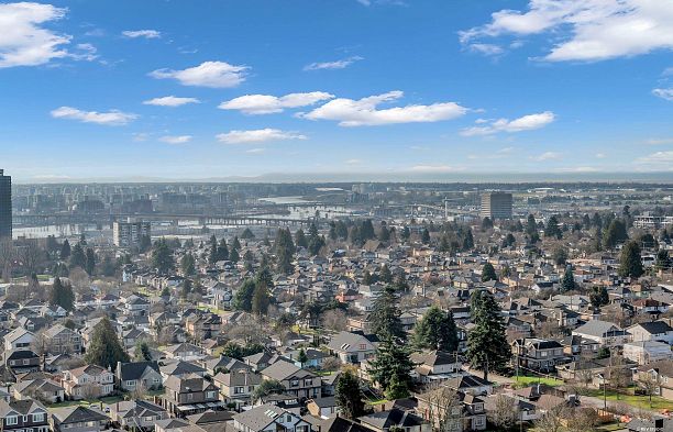 1906 7433 Cambie Street South Cambie