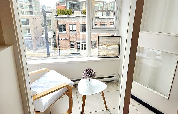 306 2055 Yukon Street False Creek