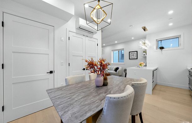 3172 W 26th Avenue MacKenzie Heights