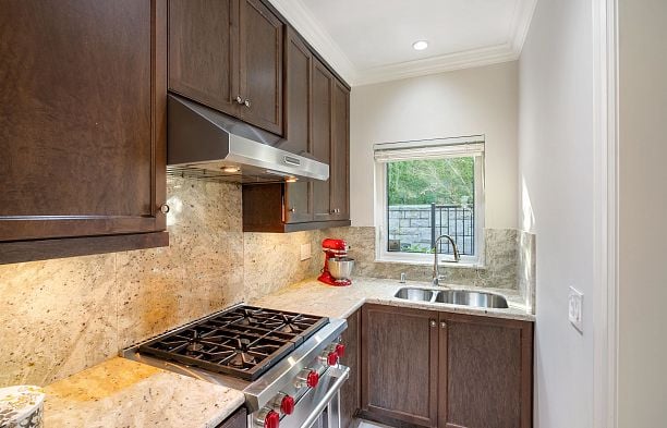 4578 Puget Drive Quilchena