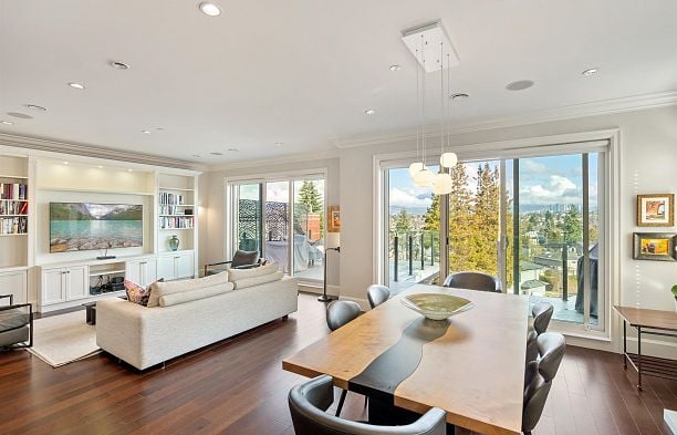 4578 Puget Drive Quilchena