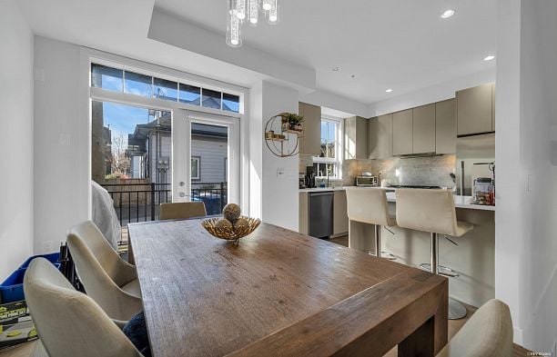 7901 Oak Street Marpole