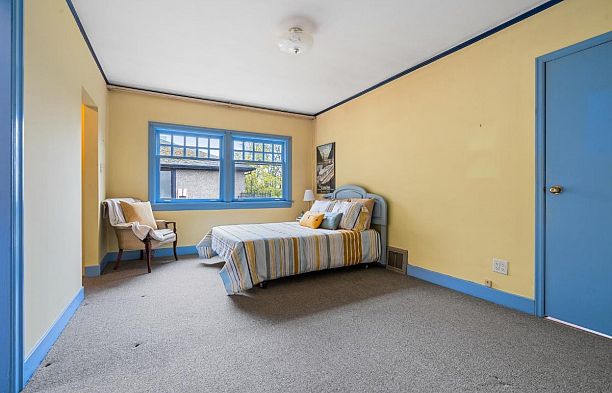 5584 Maple Street Shaughnessy