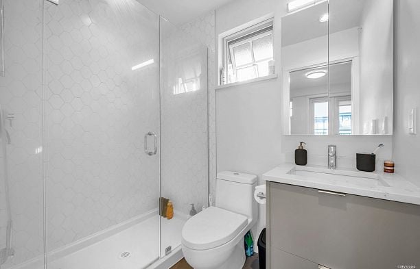 7901 Oak Street Marpole