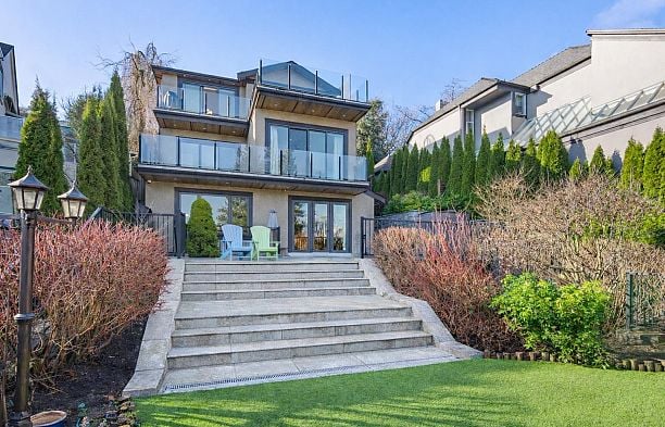 4578 Puget Drive Quilchena