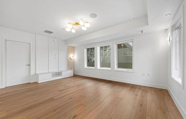 1139 W 33rd Avenue Shaughnessy