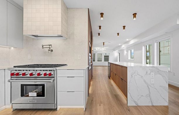 1139 W 33rd Avenue Shaughnessy