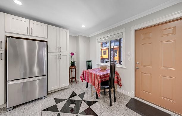 7531 Oak Street South Granville