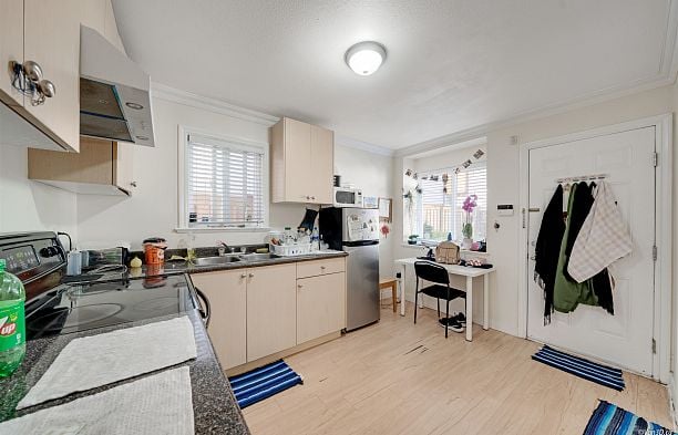 7531 Oak Street South Granville