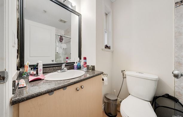 7531 Oak Street South Granville