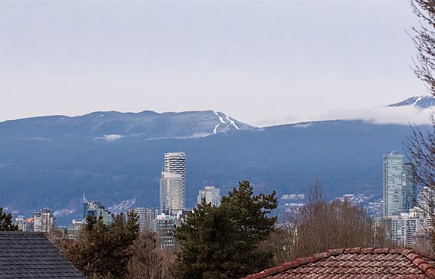 5 6 W 17th Avenue Cambie