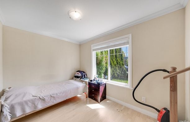 7531 Oak Street South Granville