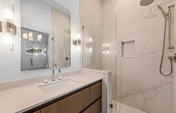 1139 W 33rd Avenue Shaughnessy