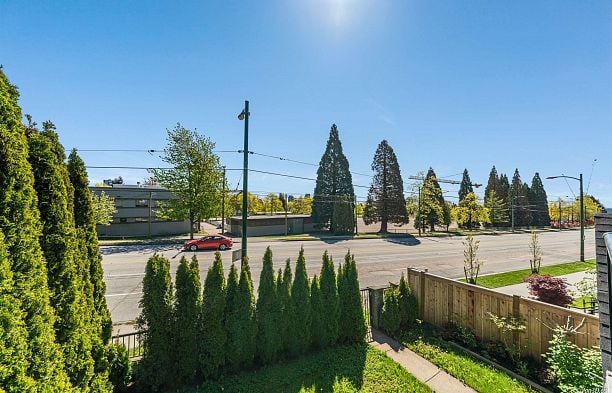 7531 Oak Street South Granville