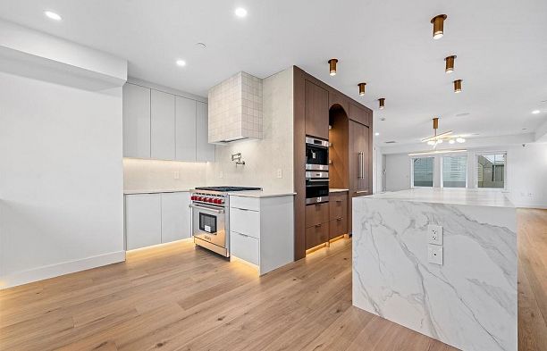 1139 W 33rd Avenue Shaughnessy