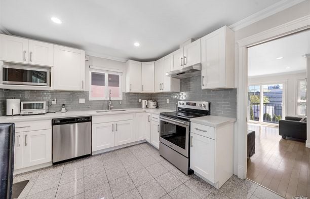 7531 Oak Street South Granville