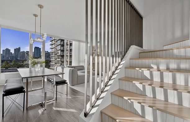 713 1887 Crowe Street False Creek