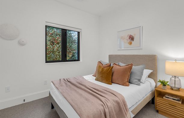 1 4088 Maple Crescent Quilchena