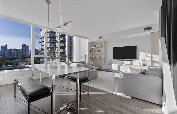 713 1887 Crowe Street False Creek