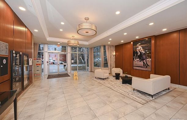 303 1211 MELVILLE STREET, Vancouver BC V6E 0A7 Coal Harbour