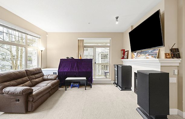 218 2083 W 33 Road Quilchena