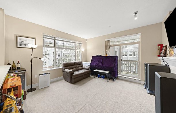 218 2083 W 33 Road Quilchena