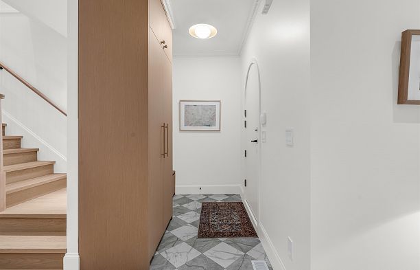 1 4088 Maple Crescent Quilchena