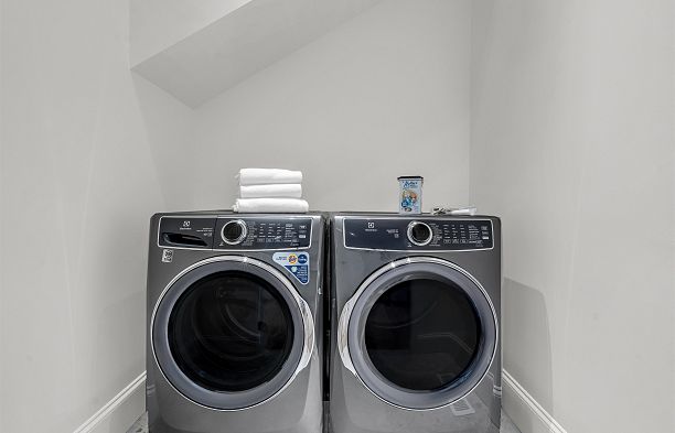 4090 Maple Crescent Quilchena