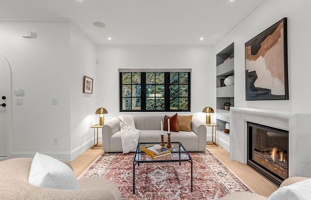 1 4088 Maple Crescent Quilchena