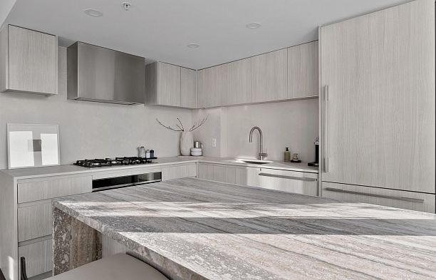 713 1887 Crowe Street False Creek