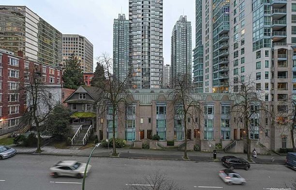 303 1211 MELVILLE STREET, Vancouver BC V6E 0A7 Coal Harbour