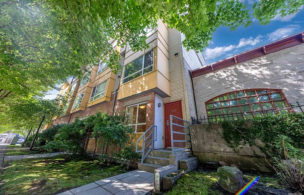 229 E 11th Avenue Mount Pleasant VE