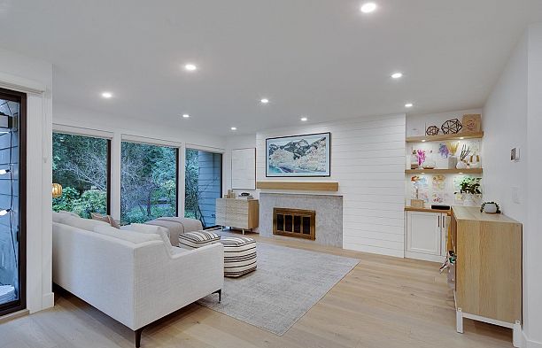 2159 Mcmullen Avenue Quilchena