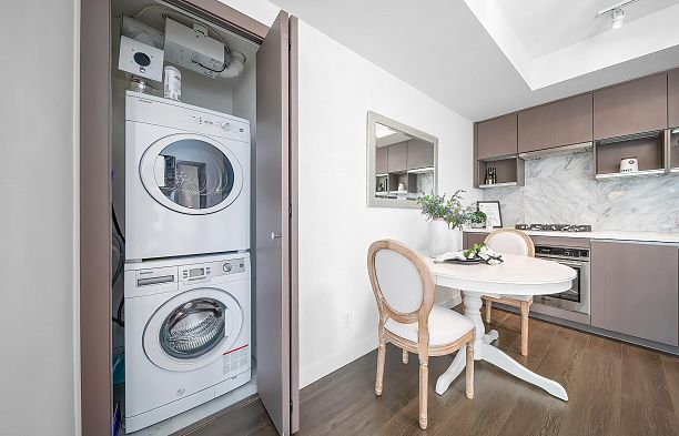 1507 68 Smithe Street Downtown VW