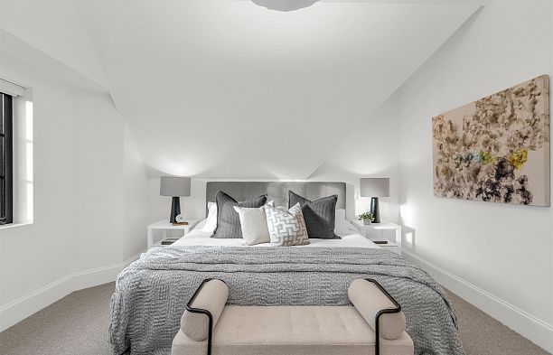 1 4088 Maple Crescent Quilchena