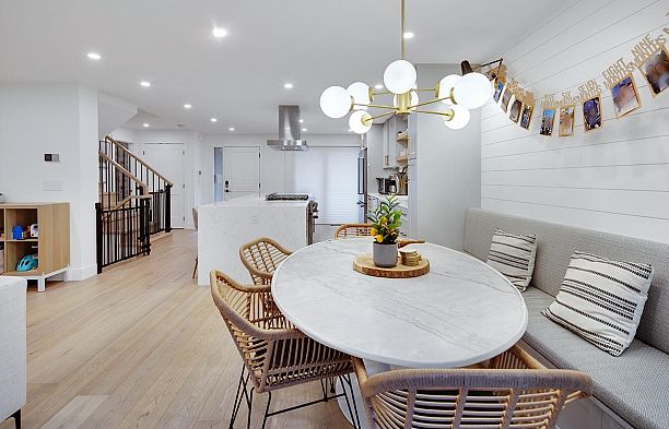 2159 Mcmullen Avenue Quilchena