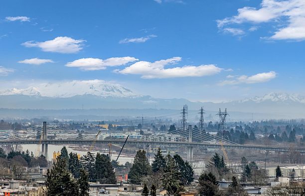 805 8415 Granville Street S.W. Marine