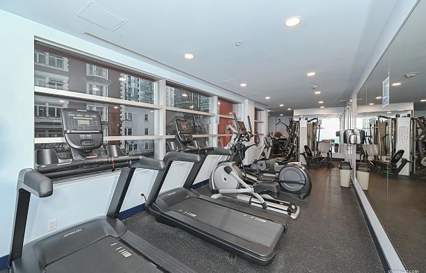 303 1211 MELVILLE STREET, Vancouver BC V6E 0A7 Coal Harbour