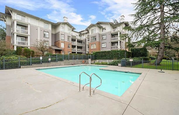 218 2083 W 33 Road Quilchena