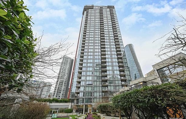 303 1211 MELVILLE STREET, Vancouver BC V6E 0A7 Coal Harbour