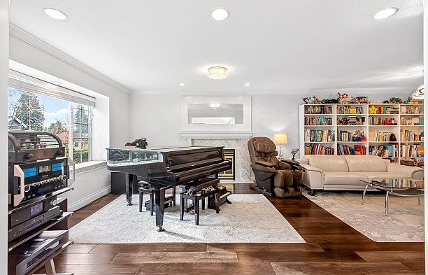 1563 W 59th Avenue South Granville