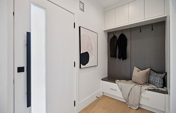 #1 1079 E 14th Avenue Mount Pleasant VE