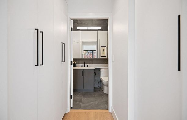 #1 1079 E 14th Avenue Mount Pleasant VE