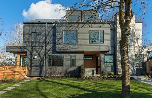 3742 Yukon Street Cambie