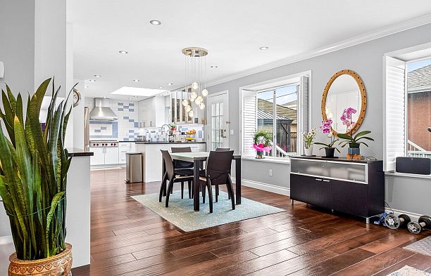 1563 W 59th Avenue South Granville