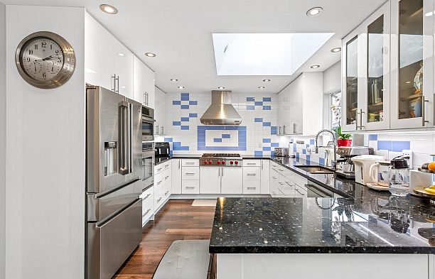 1563 W 59th Avenue South Granville