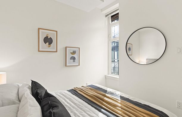 608 38 W 1st Avenue False Creek